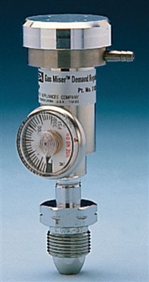 MSA 710289 Model BD-20 w/CGA 590 Fitting Gas Miser Demand Regulator